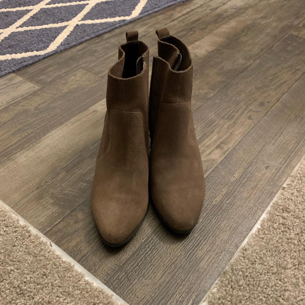 Crown Vintage Womens Booties - Picture 2 of 5